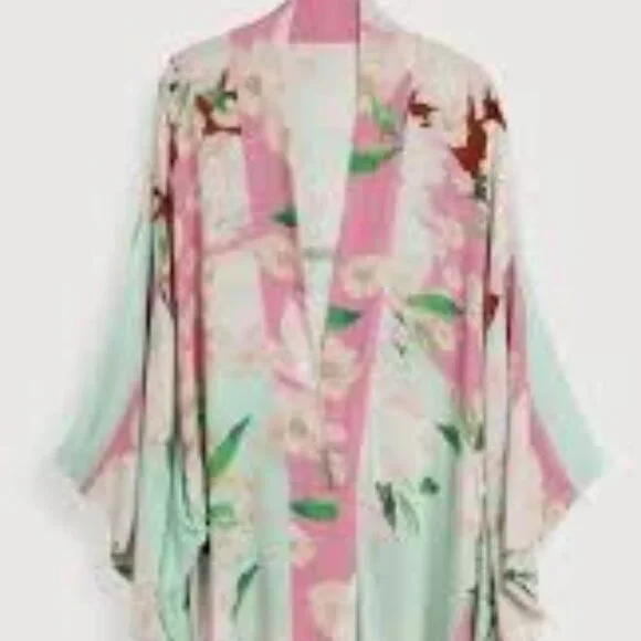 13 - NWT SAACHI BLOSSOM BREEZE FLORAL PRINT KAFTAN - Picture 2 of 5